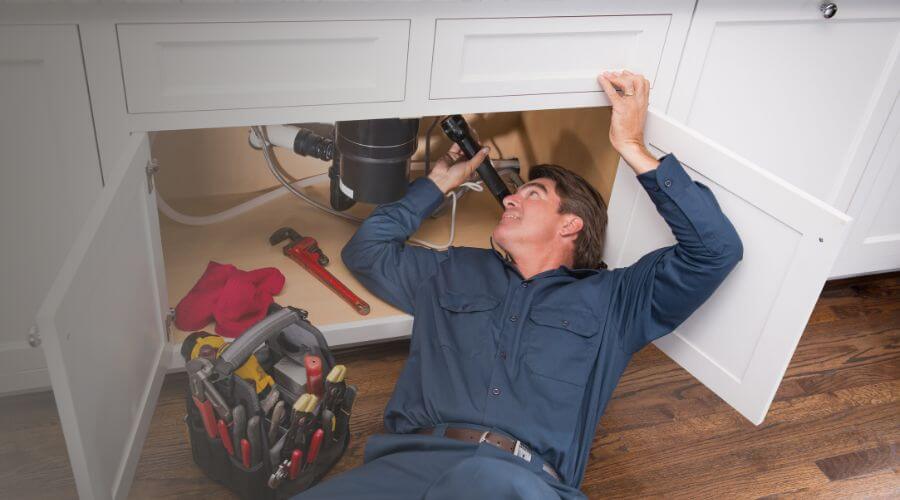 Professional expert plumbing services in Cornland, IL